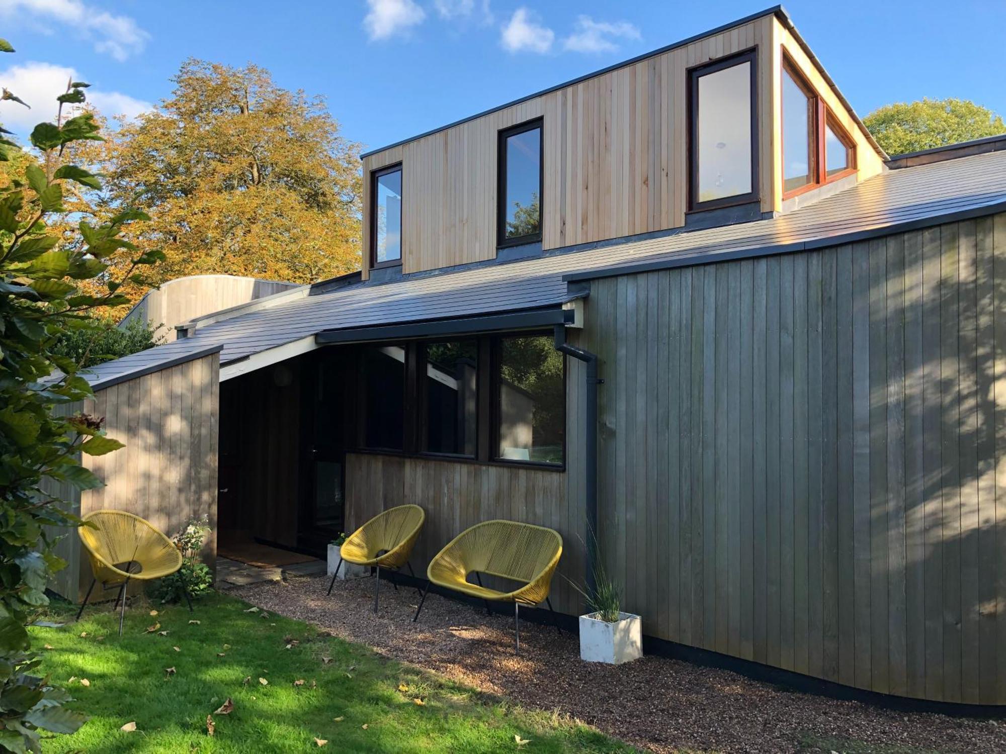 Unique & Rural Child Friendly Annexe With Large Gardens, Games & Tennis Court - Chichester Holiday Properties Extérieur photo